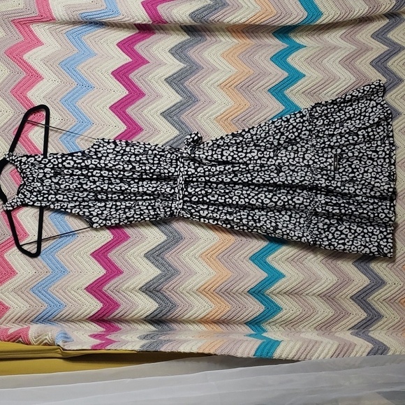 Michael Kors animal print halter sleeveless dress medium new with tags - Picture 2 of 4